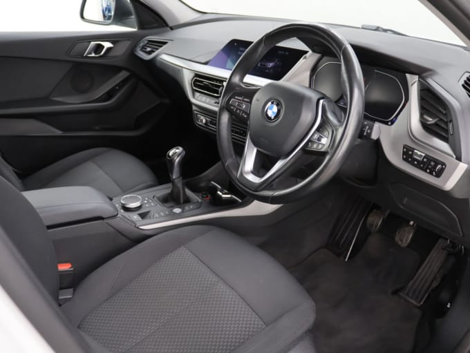 2025 BMW 1 Series