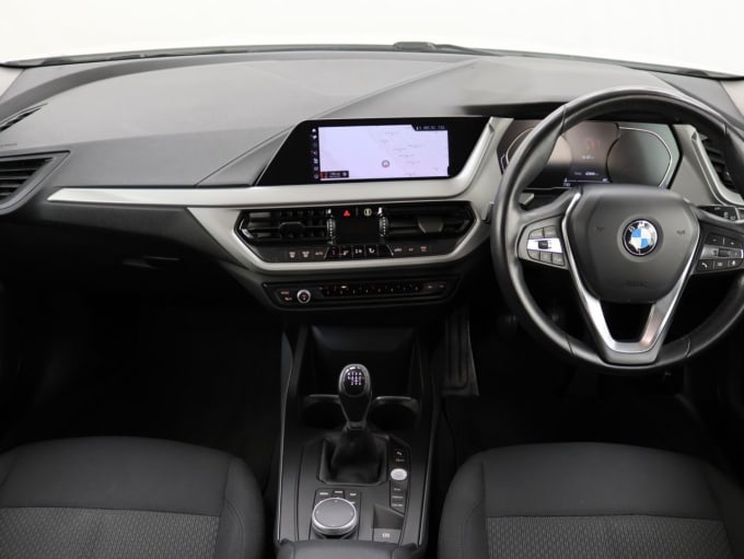 2025 BMW 1 Series