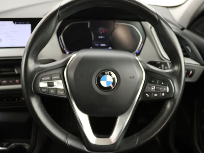 2025 BMW 1 Series