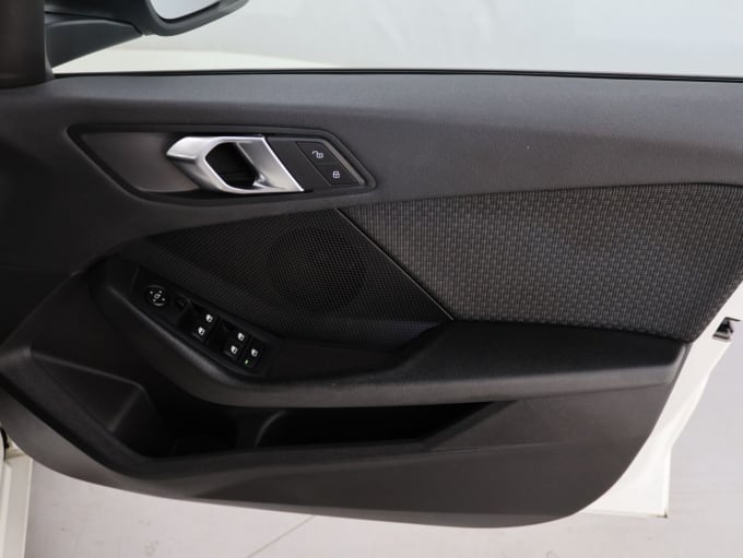 2025 BMW 1 Series