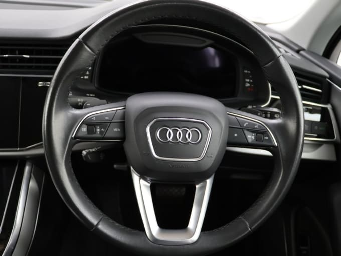 2025 Audi Q7