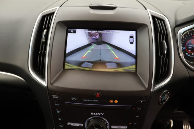 2016 Ford Edge