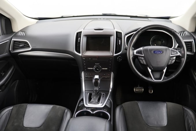 2016 Ford Edge