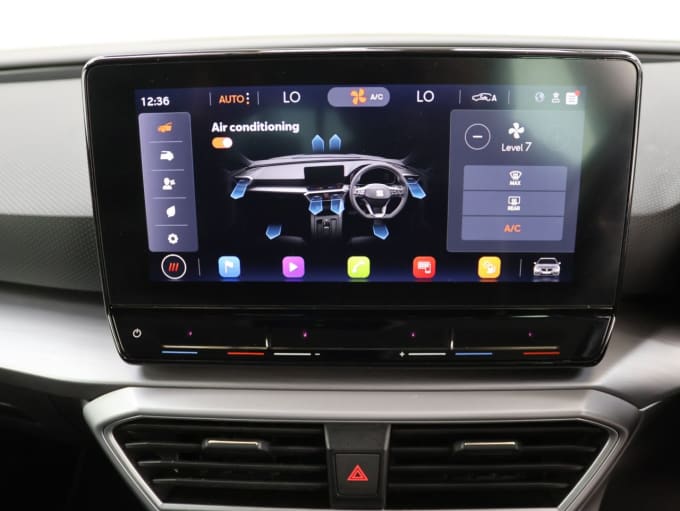 2025 Seat Leon