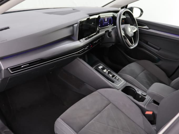 2025 Volkswagen Golf