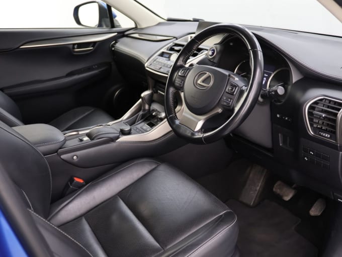 2025 Lexus Nx