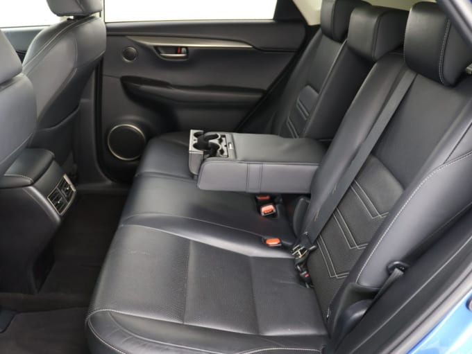 2025 Lexus Nx