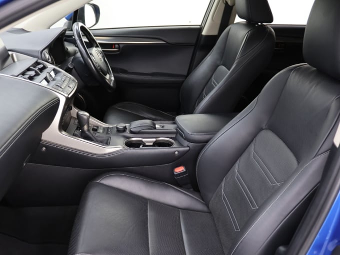 2025 Lexus Nx