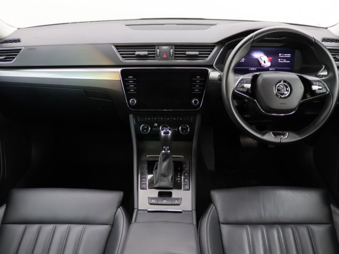 2025 Skoda Superb