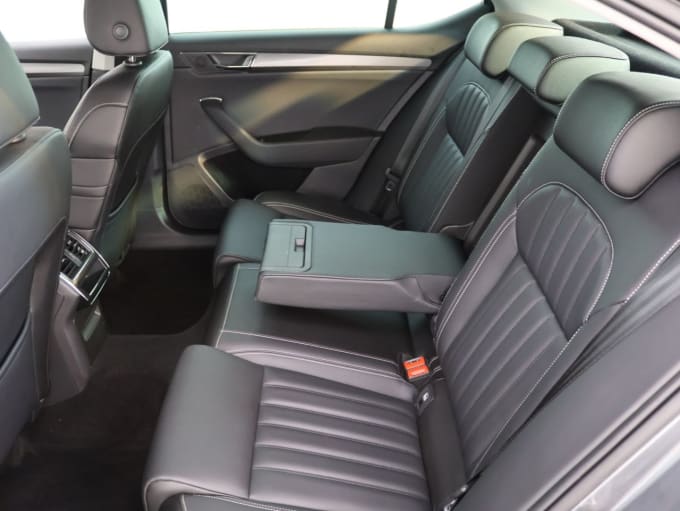 2025 Skoda Superb