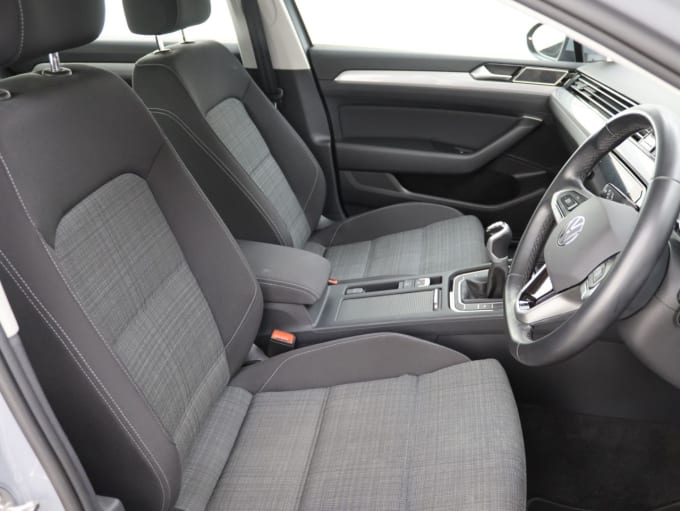 2025 Volkswagen Passat