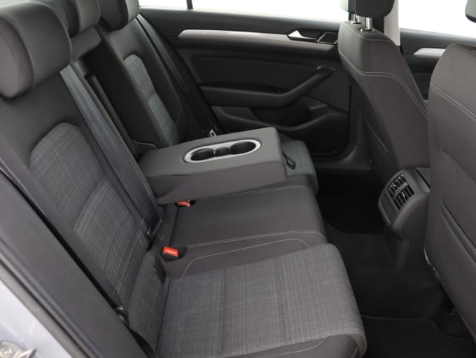 2025 Volkswagen Passat