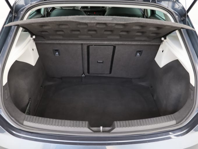 2025 Seat Leon