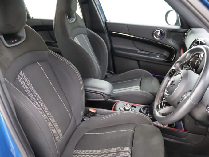 2025 Mini Countryman