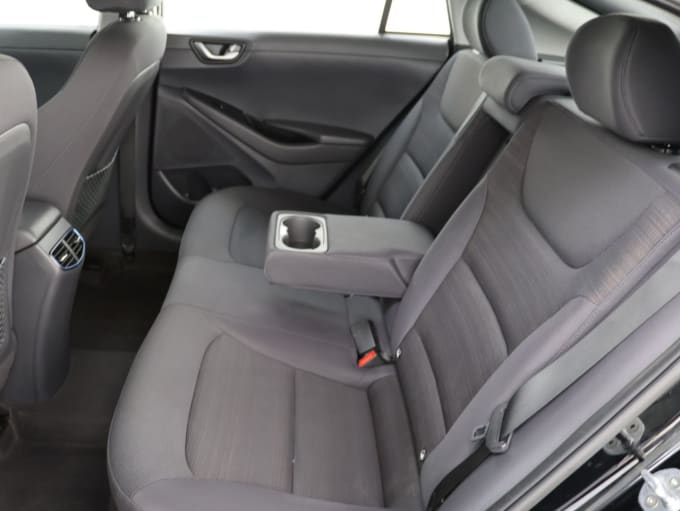 2025 Hyundai Ioniq