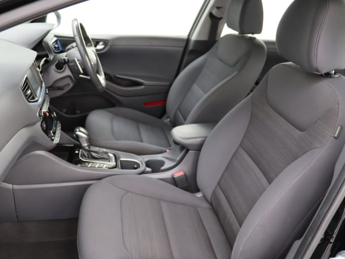2025 Hyundai Ioniq