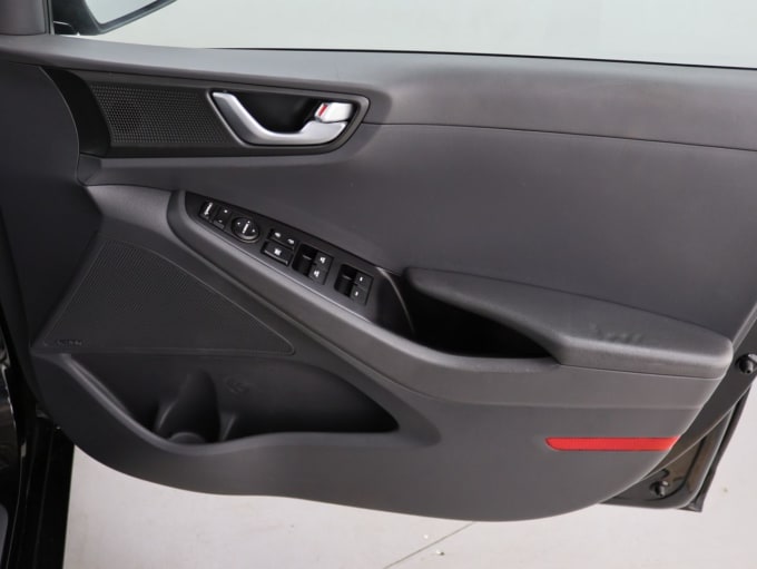 2025 Hyundai Ioniq