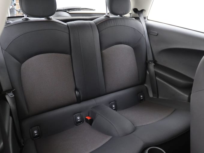 2025 Mini Hatch