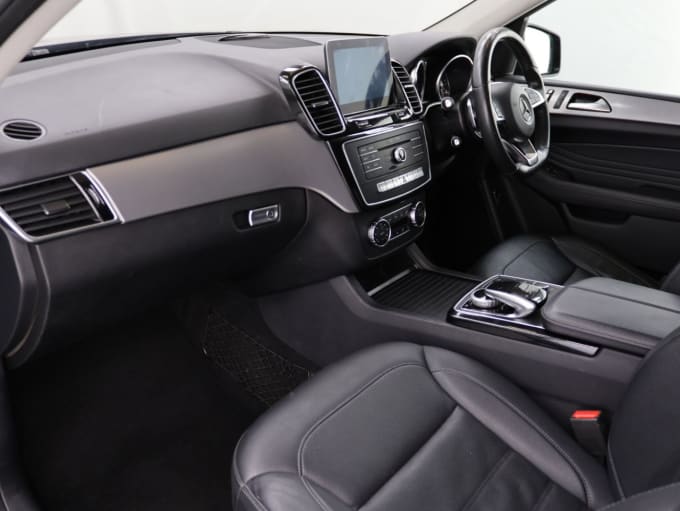 2025 Mercedes-benz Gle