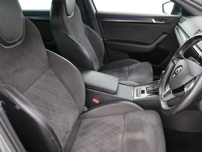 2025 Skoda Superb