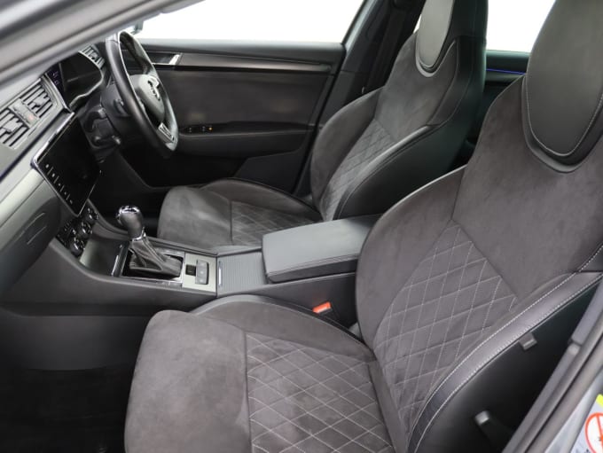 2025 Skoda Superb