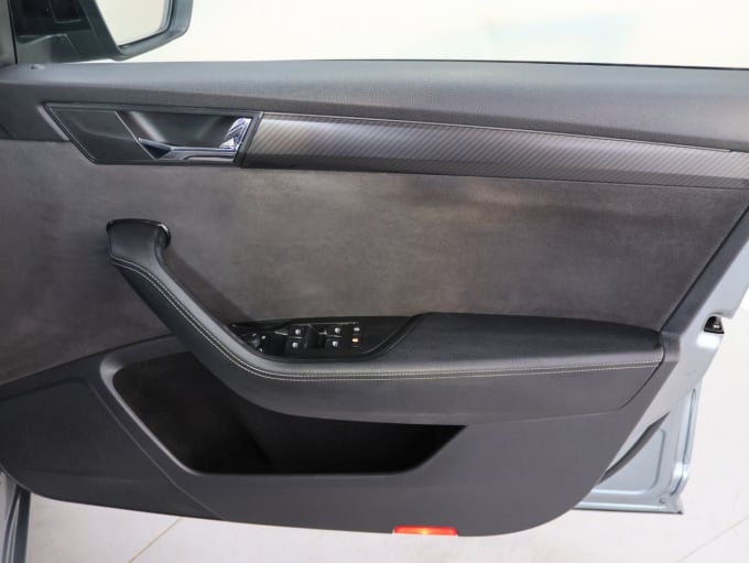 2025 Skoda Superb