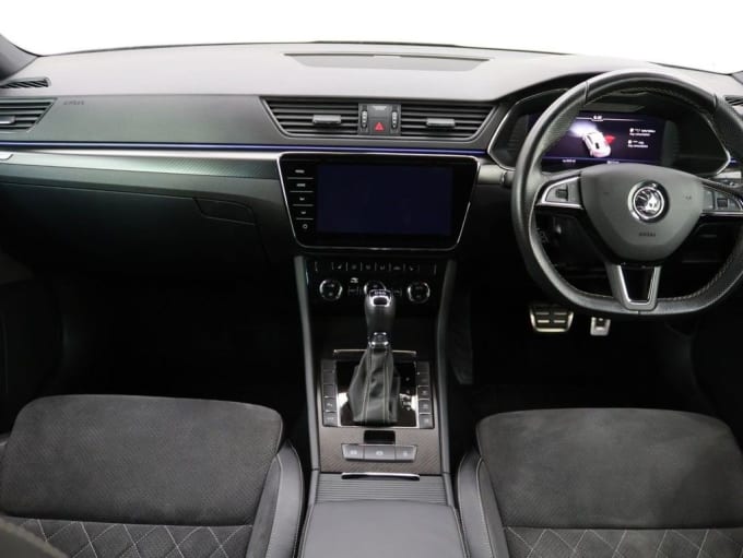 2025 Skoda Superb
