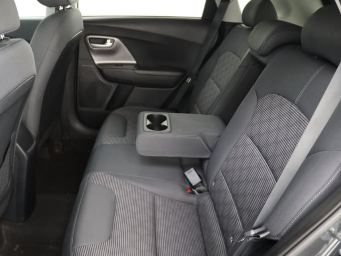 2025 Kia Niro