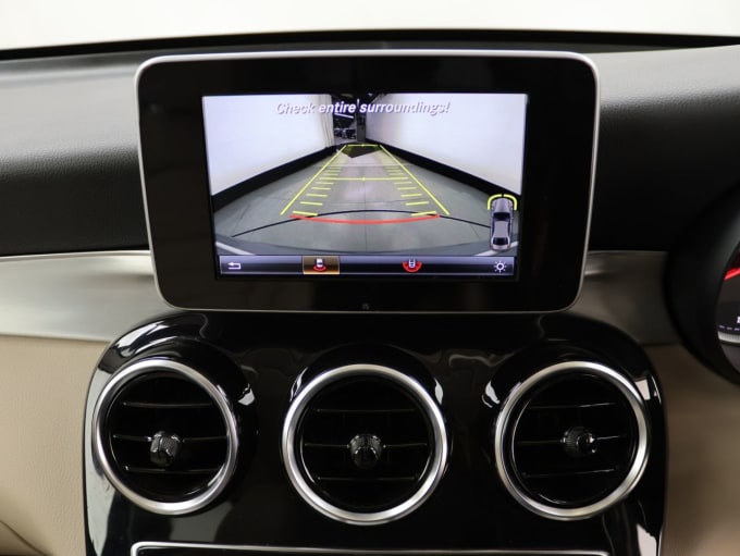 2025 Mercedes-benz Glc
