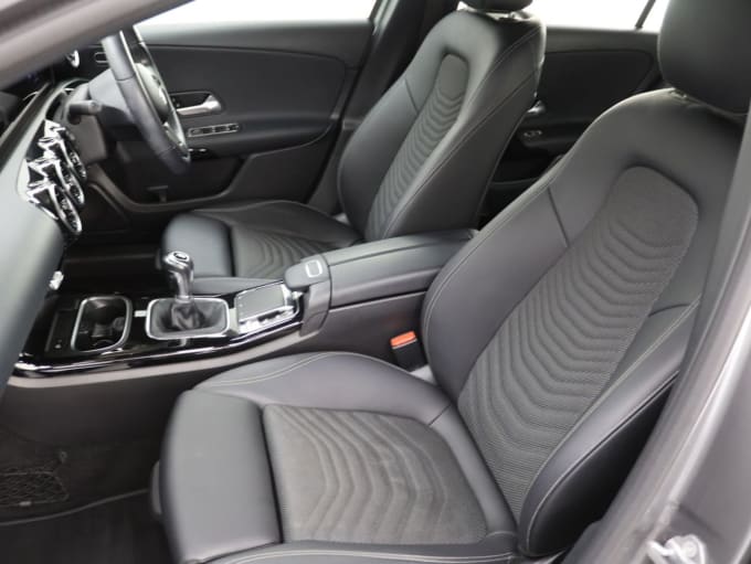2025 Mercedes-benz A-class