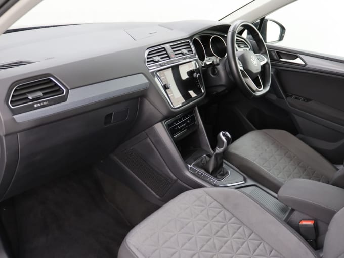 2025 Volkswagen Tiguan
