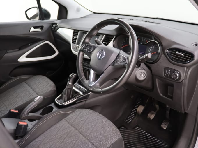 2025 Vauxhall Crossland X