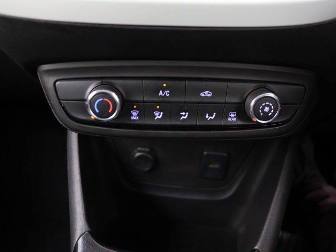 2025 Vauxhall Crossland X
