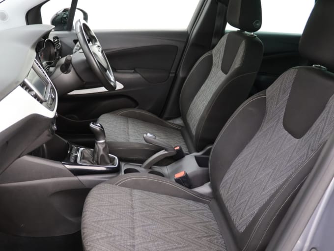 2025 Vauxhall Crossland X