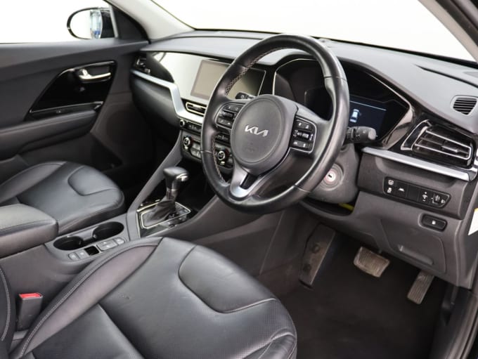 2025 Kia Niro