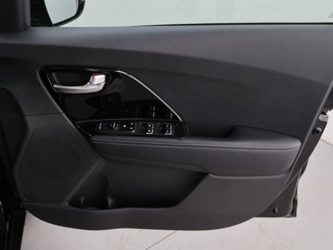 2025 Kia Niro