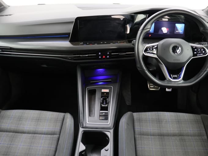 2025 Volkswagen Golf