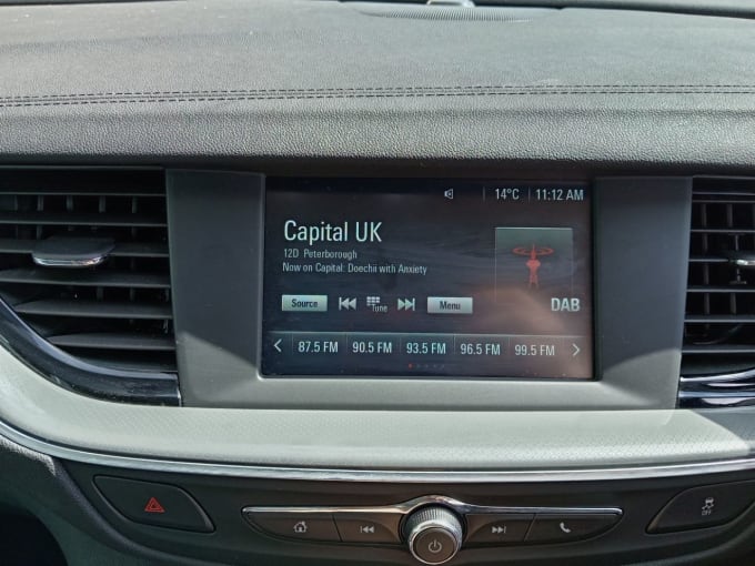 2025 Vauxhall Insignia