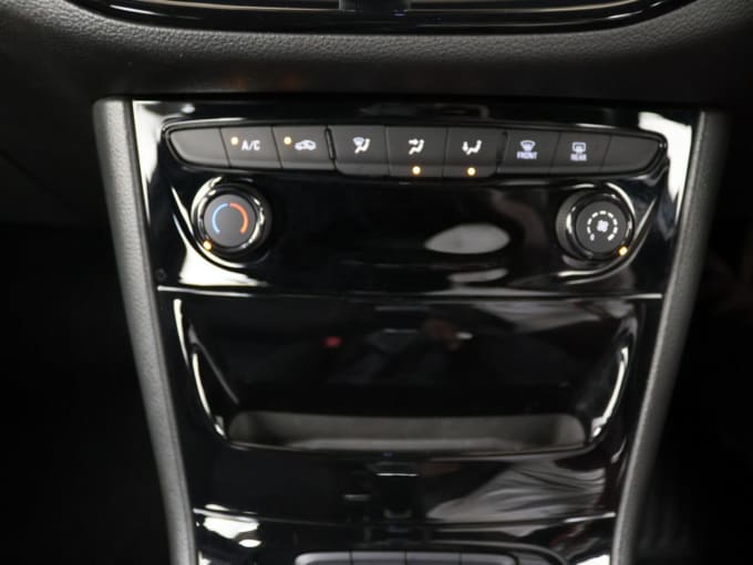2025 Vauxhall Astra