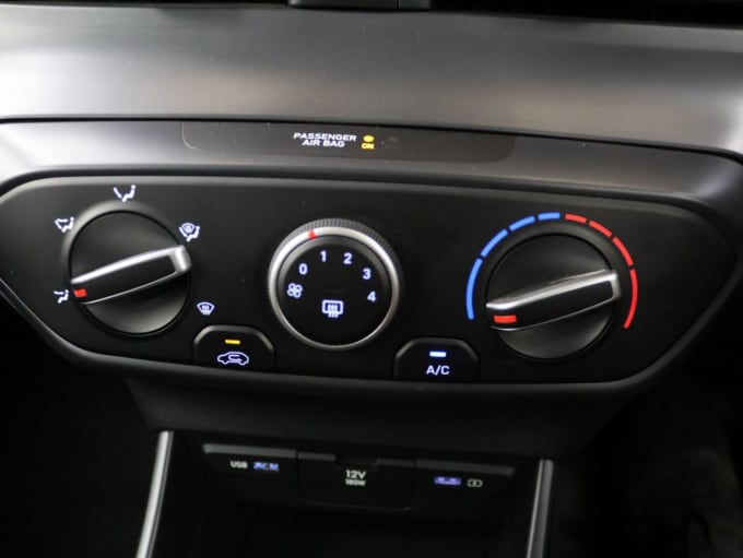 2025 Hyundai I20