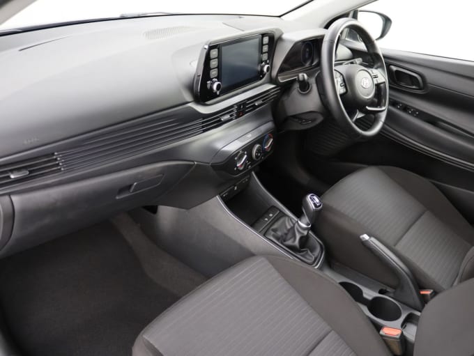 2025 Hyundai I20