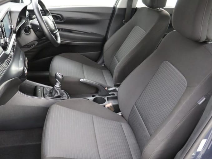 2025 Hyundai I20