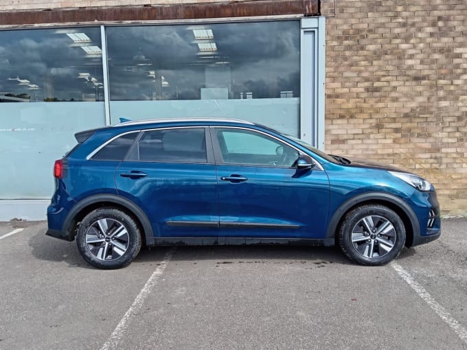 2025 Kia Niro