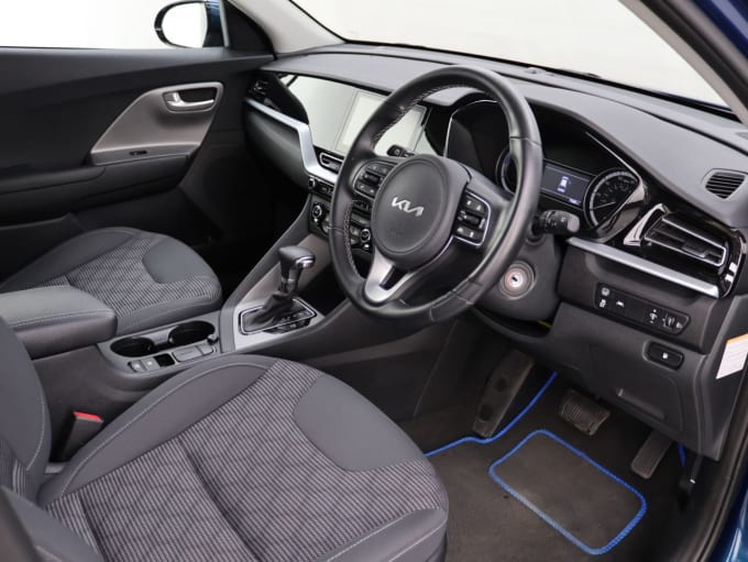 2025 Kia Niro