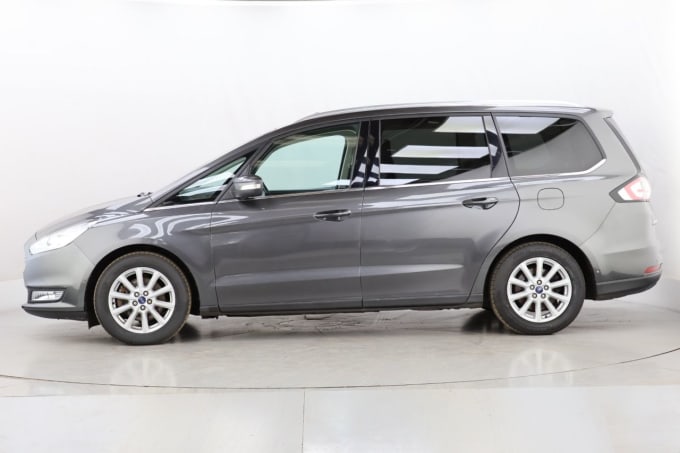 2025 Ford Galaxy