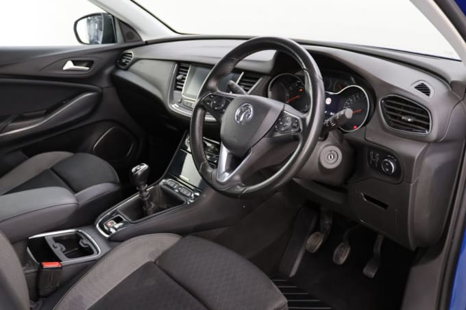 2025 Vauxhall Grandland X