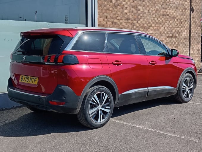 2025 Peugeot 5008