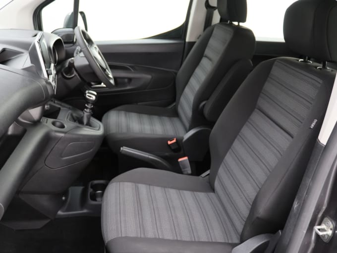 2025 Vauxhall Combo Life
