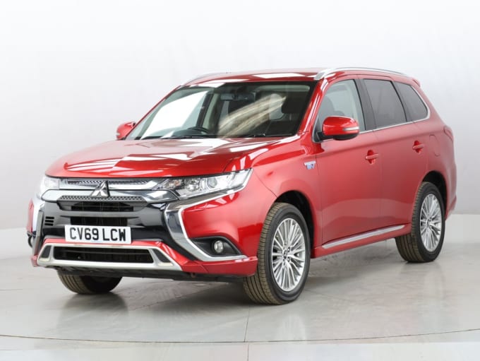 2025 Mitsubishi Outlander