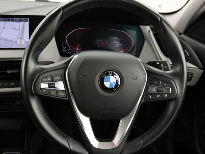 2025 BMW 1 Series